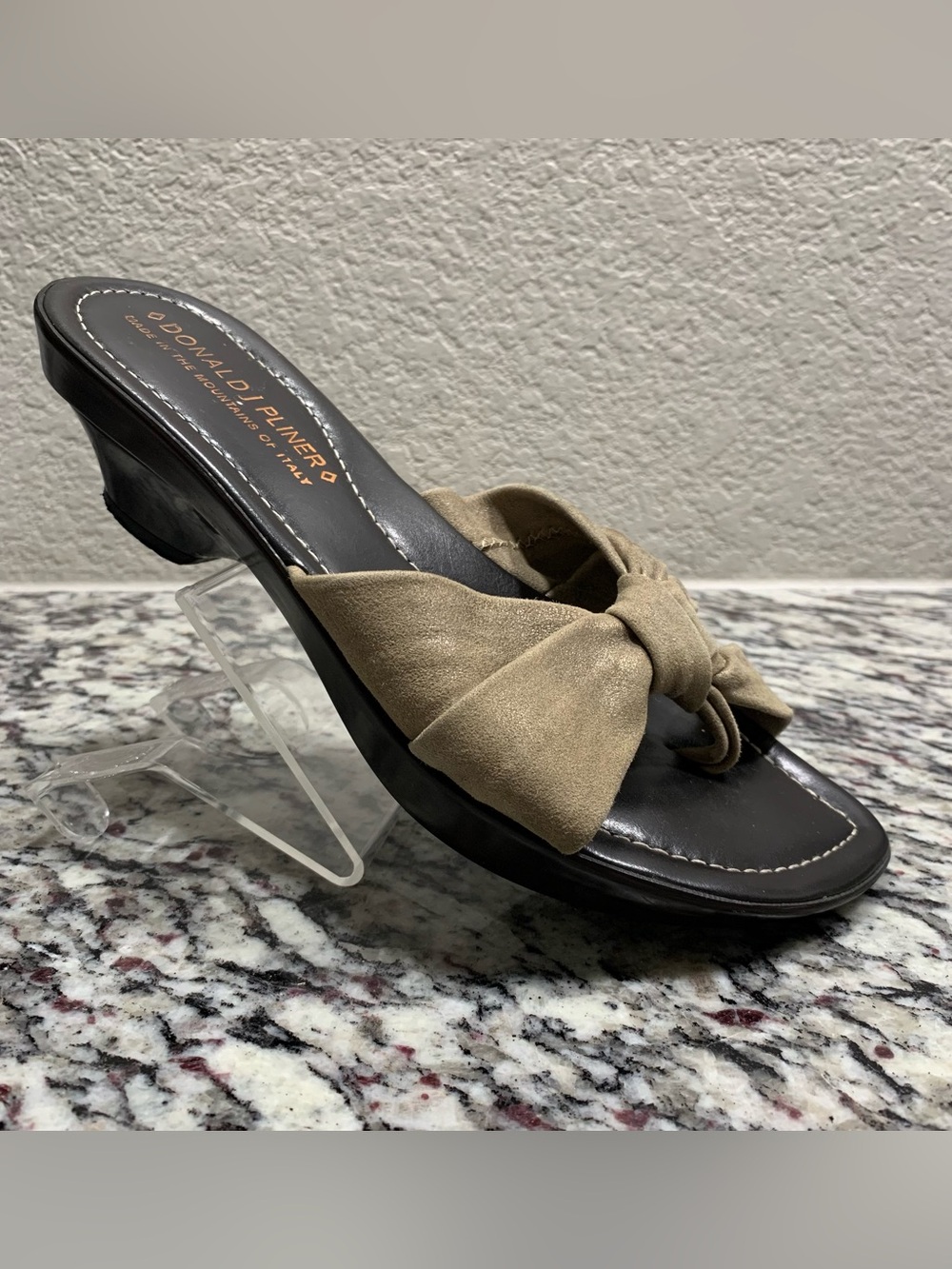 Donald Pliner Sandal Womens 8.5 Metallic Leather Knotted Bow Slide Thong Bronze